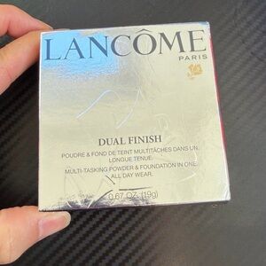Lancome Dual Finish Foundation